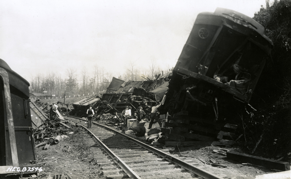 Nashville, Chattanooga & St. Louis Railway Train Wreck, Denver Hill, Humphreys County, Tennessee, 1942